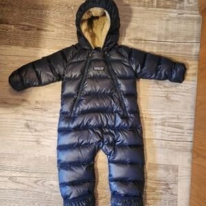 Patagonia Infant Hi-Loft Down Bunting
